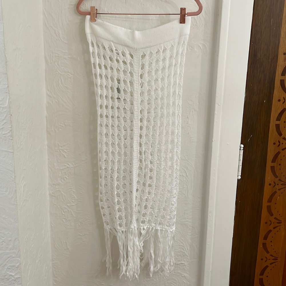 BIKINISHE Women’s Swim Skirt Cover-Up Size Small